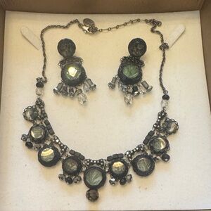 Chic Green and Silver Necklace Set